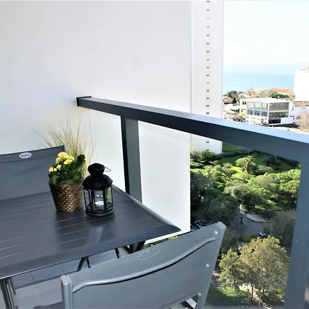 Turisticos Rocha Tower 12c Apartment
