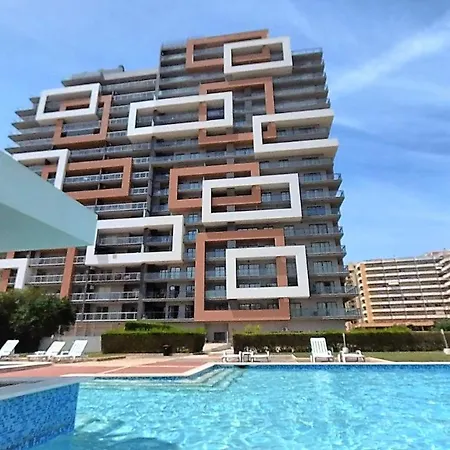 Turisticos Rocha Tower 12c Apartment Portimao