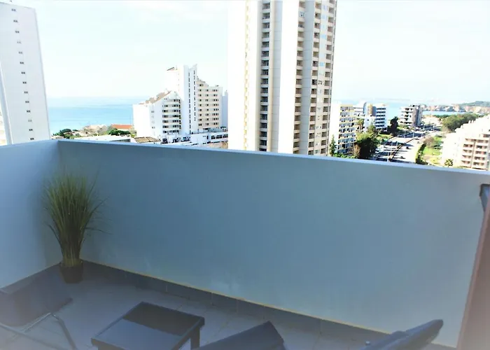 Rocha Tower 12c Apartman *